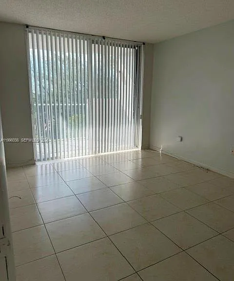 1300 NE Miami Gardens Dr #616E — Photo 12
