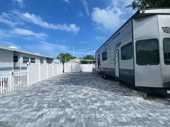 325 Calusa St, Key Largo, FL 33037