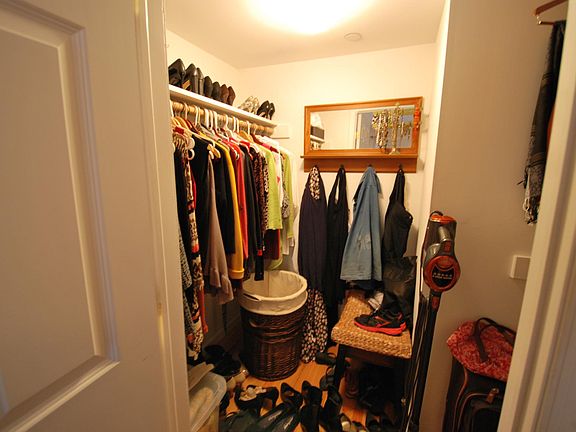 5th image of 216 Main St Unit 102