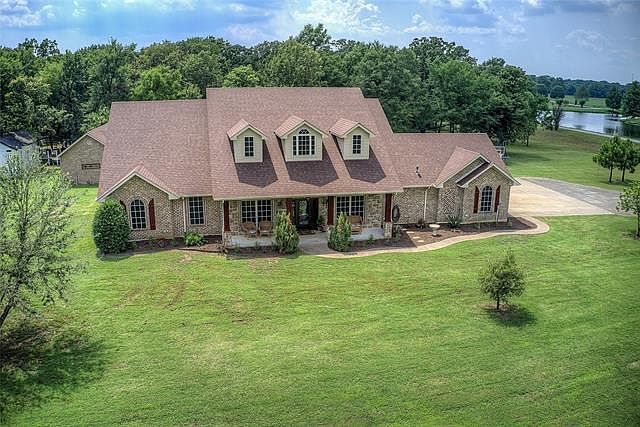 1st image of 610 County Road 2421