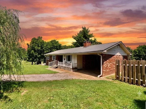 220 State Route 1748, Fancy Farm, KY 42039