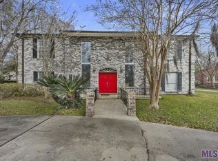 1031 Brutus Dr, Baton Rouge, LA 70816
