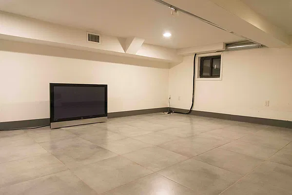 Rented by (Legacy) Online Homes, LLC | media 5