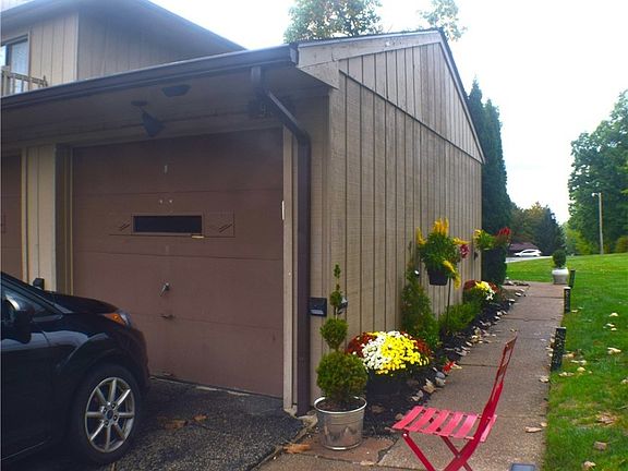4th image of 7390 Creekwood Dr