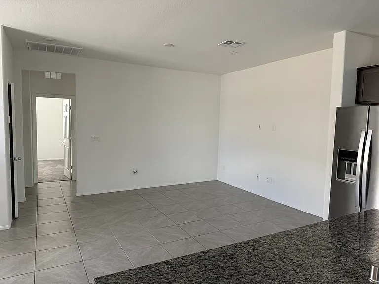885 Almandine Pl — Photo 8