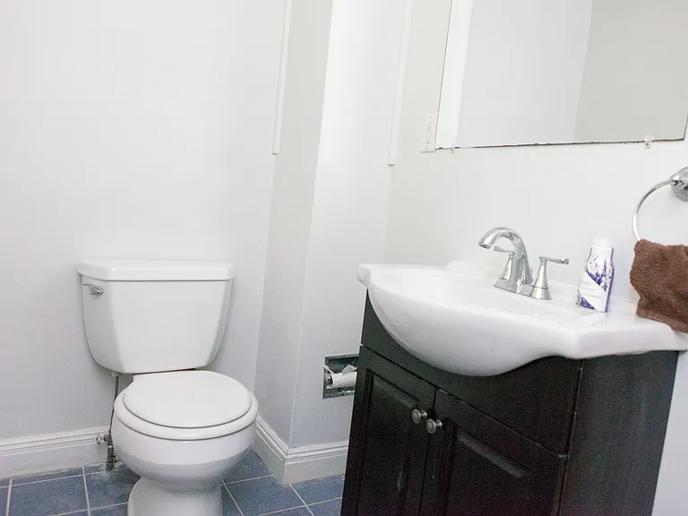 1743 Commonwealth Ave — Photo 2