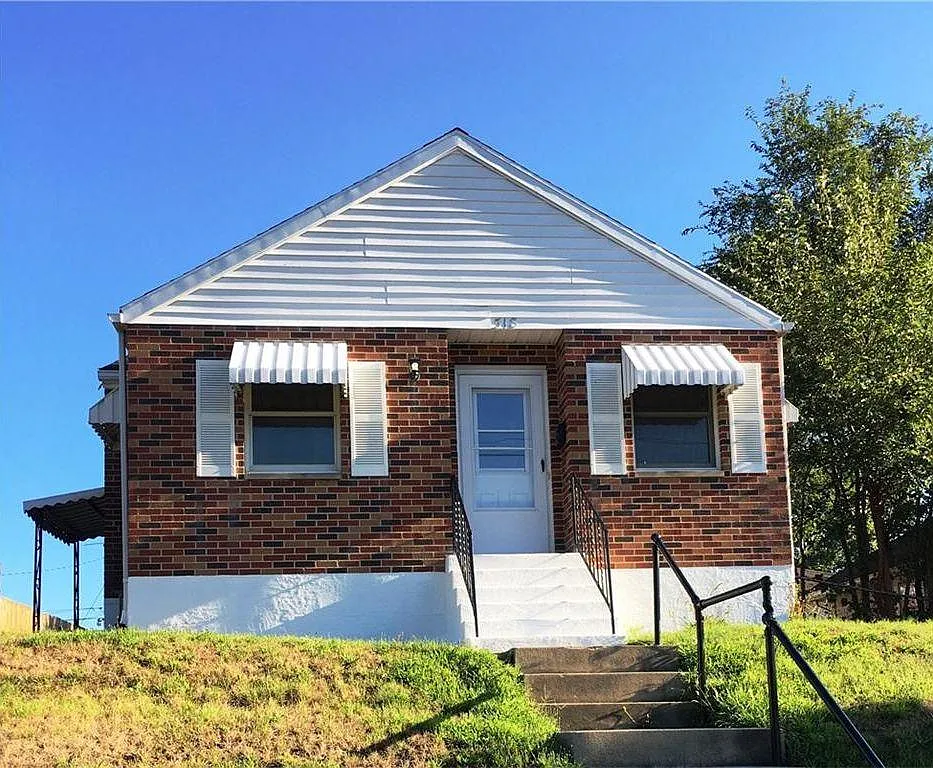 518 Clark Ave photo 1