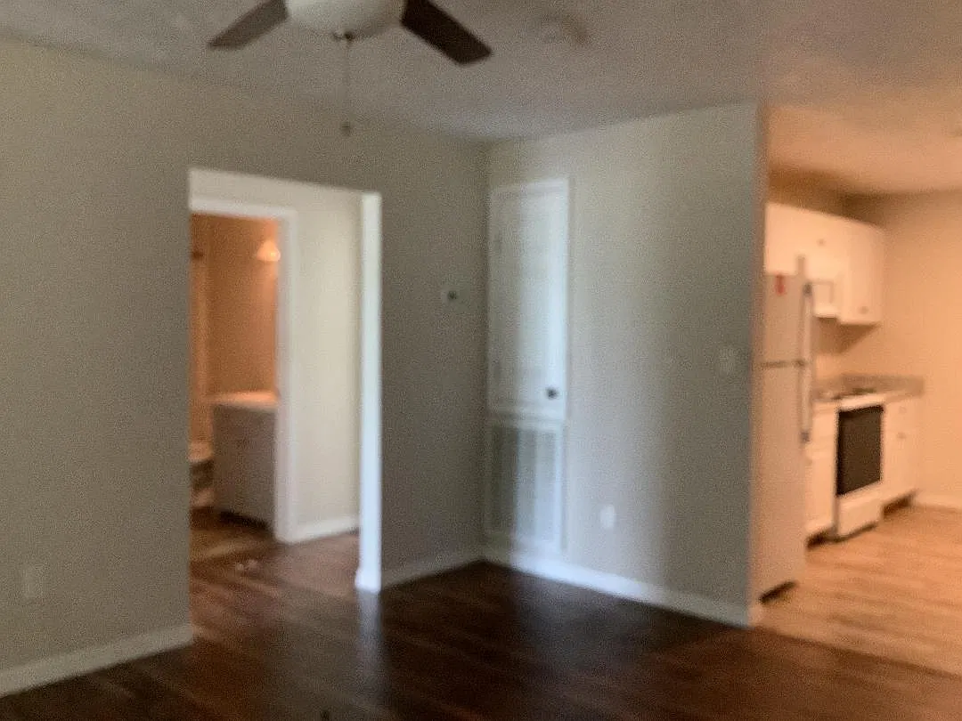 2 bed, 940 sqft, $1,100 — Photo 4