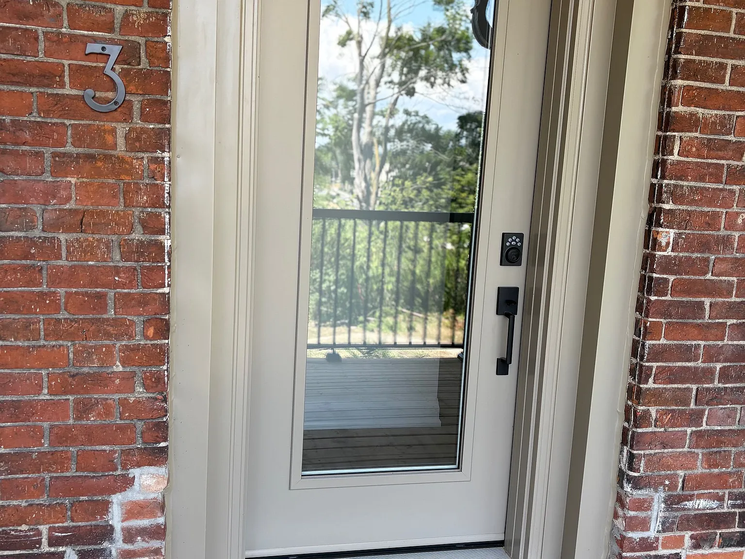 2 bed, $2,099 — Photo 3