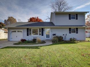 503 N Richman St, Villa grove, IL 61956