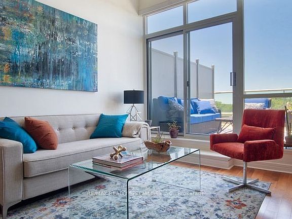 3rd image of 1 Avondale Ave #501