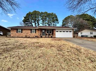 6 Apache Dr, Searcy, AR 72143