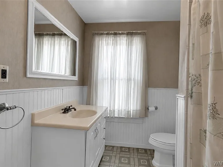 2830 Macklem Ave — Photo 11