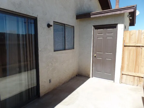 208 S Gemstone St #B, Ridgecrest, CA 93555