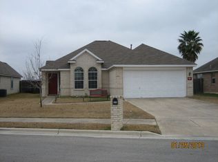 864 Fair Ln, New Braunfels, TX 78130