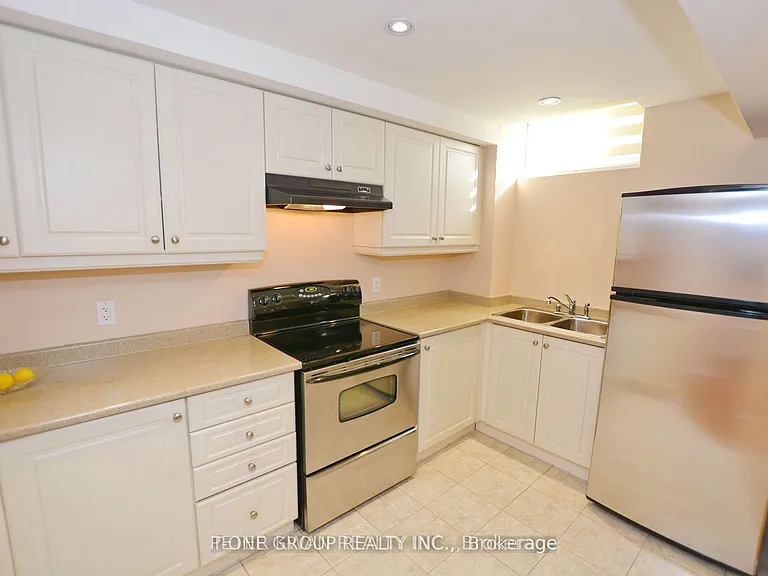 45 Coranto Way #LOWER — Photo 5