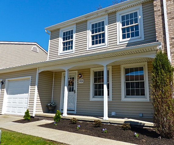 1st image of 7372 N Chestnut Commons Dr Unit C