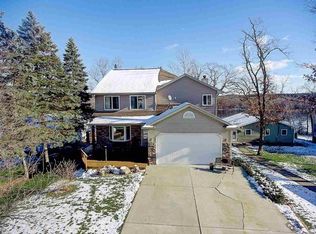 N4556 Allan Rd, Portage, WI 53901