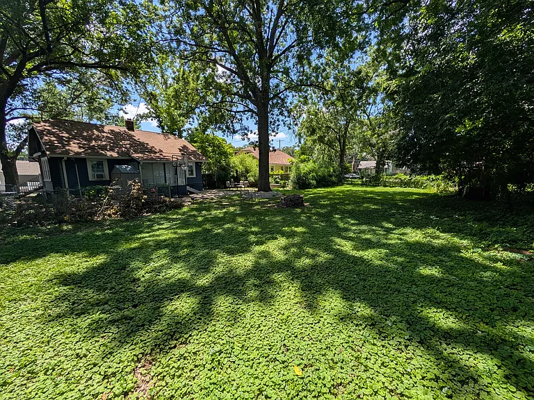 2410 W 42nd Ave — Photo 35
