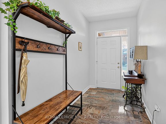 4th image of 99 Linwell Rd #18