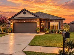 217 Sandy Dr, Ocean Springs, MS 39564