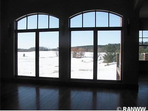 5th image of 2535 E Cedar Road