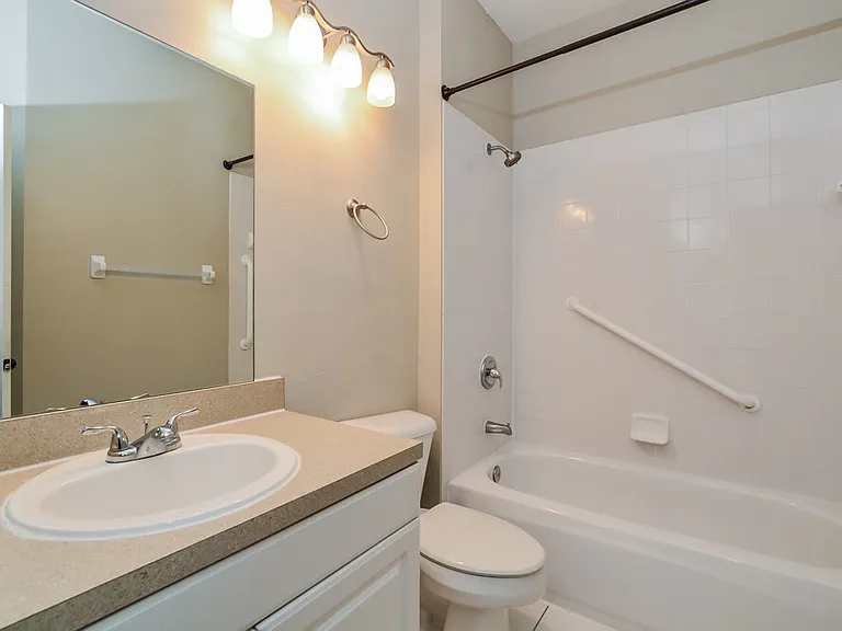 1605 Golfside Village Ct — Photo 15