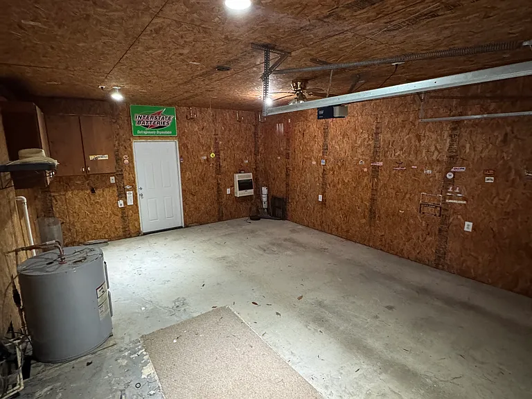 8914 Main St — Photo 13