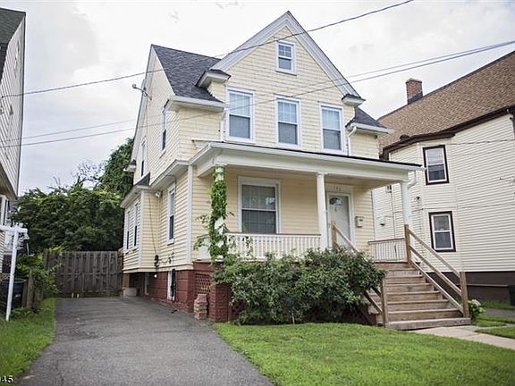 2nd image of 143 Franklin Ave
