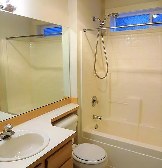 506 NE 73rd St #2A — Photo 14