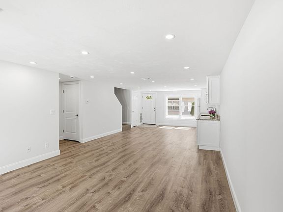 5th image of 66 Pine Valley Drive #66/aka 27A