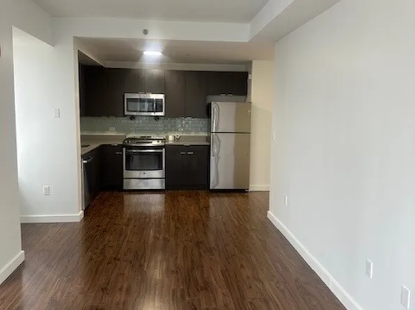 7 Dekalb image 1 of 9