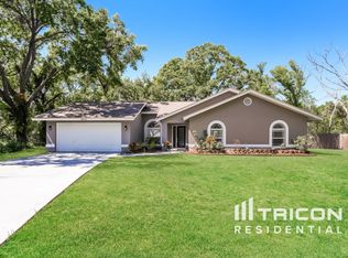 2402 Prairie Pl, Lutz, FL 33549