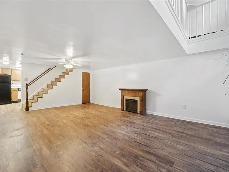621 S 16th St #1 — Photo 11