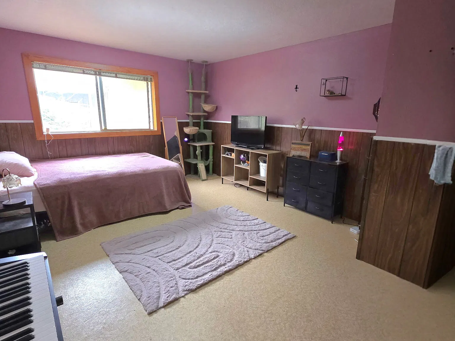 4 bed, 2312 sqft, $2,600 — Photo 4