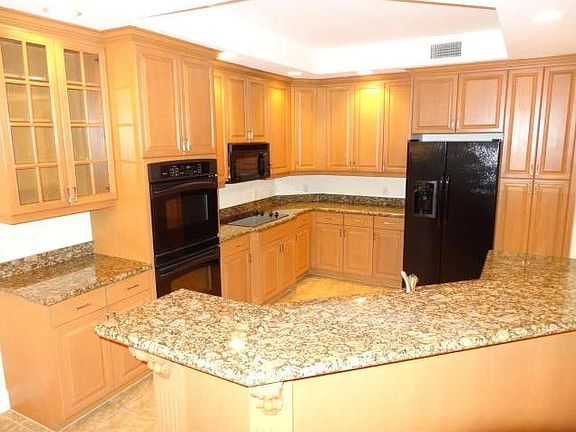 3rd image of 7650 Old Thyme Ct