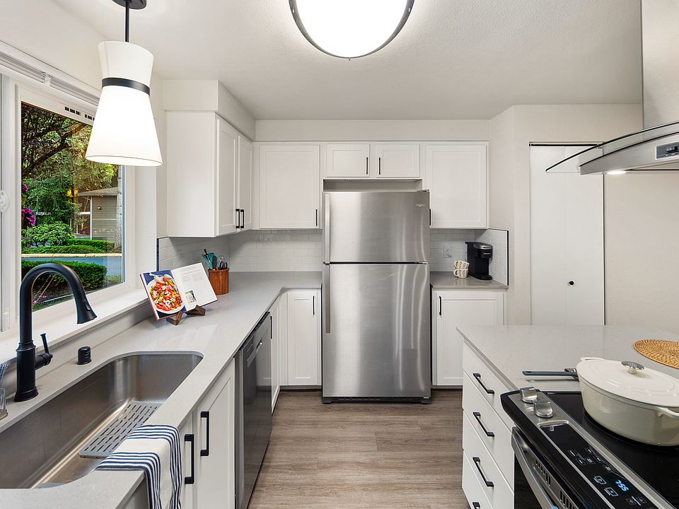 Three Bedroom/Two Bath Kitchen