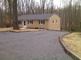 8249 Mattaponi Rd, Mechanicsville, VA 23116