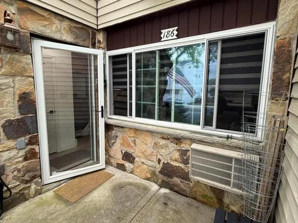 186 Corona Avenue, Staten Island, NY 10306