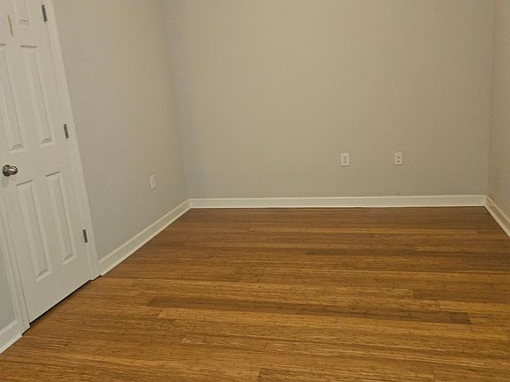 5th image of 1521 Cadfel Ct Unit 304