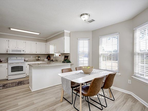4th image of 2046 Bassford Drive