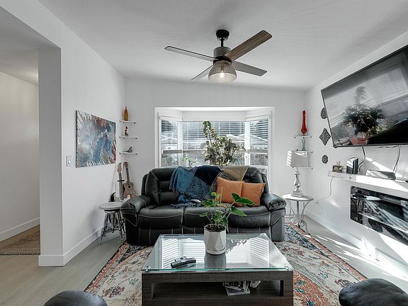 4th image of 1400 164th St #35