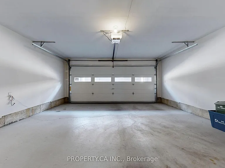 13 Mogul Rd — Photo 42