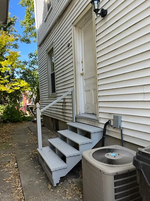 4 bed, 1500 sqft, $2,900 — Photo 3