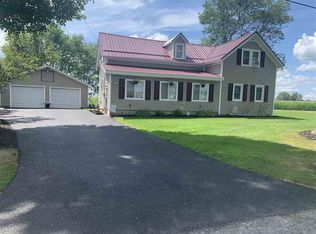 31 School St, Madrid, NY 13660