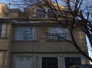 20 Rumpler Ct, Staten Island, NY 10302