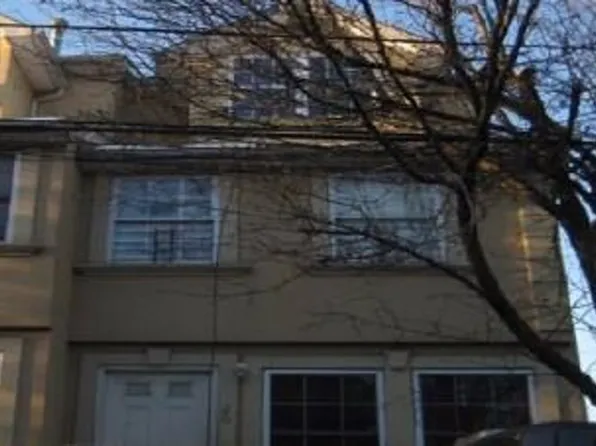 20 Rumpler Ct, Staten Island, NY 10302