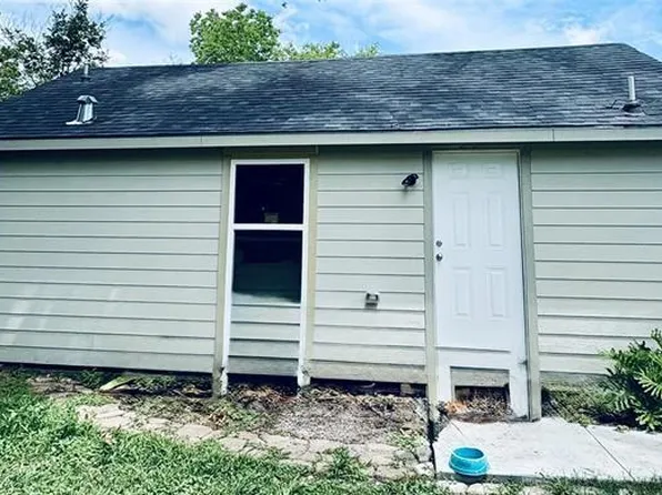 1828 Forest Hill Blvd, Houston, TX 77023