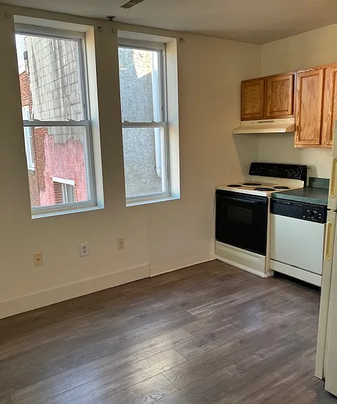 525 S Randolph St #8 — Photo 9