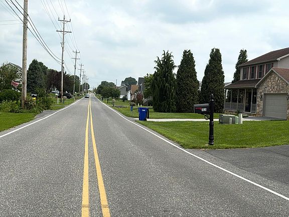 5th image of 11077 Thornwood Rd